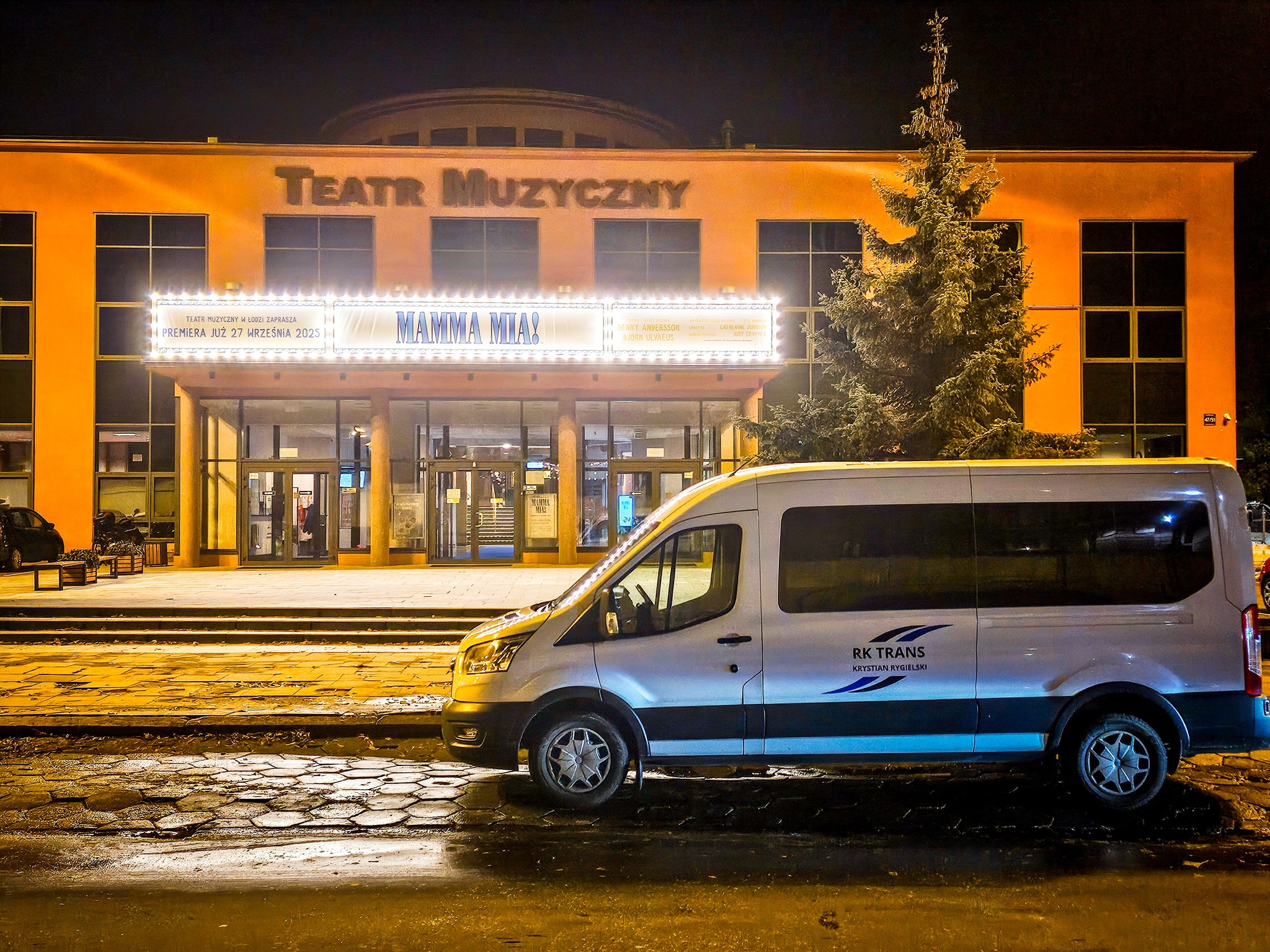 Ford Transit - bus 9 osobowy